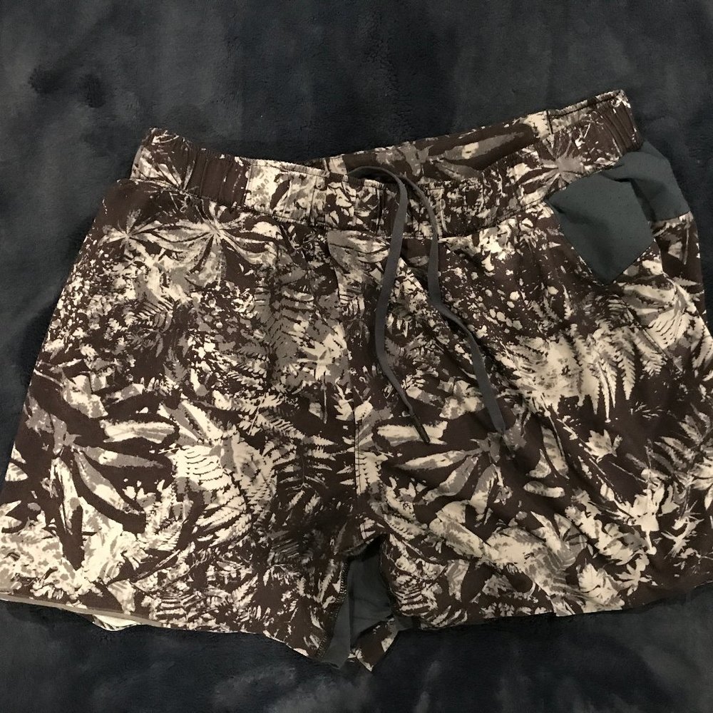 Lululemon surge shorts with liner